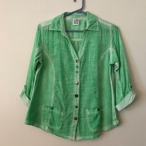 Parsley🌿Sage Green & White Top